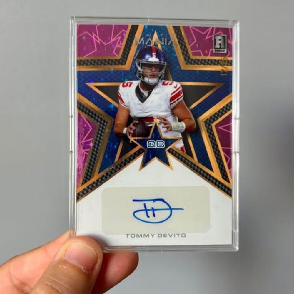 SIGNED NY Giants Tommy Devito Rookie Auto Mania Star Card 12/25